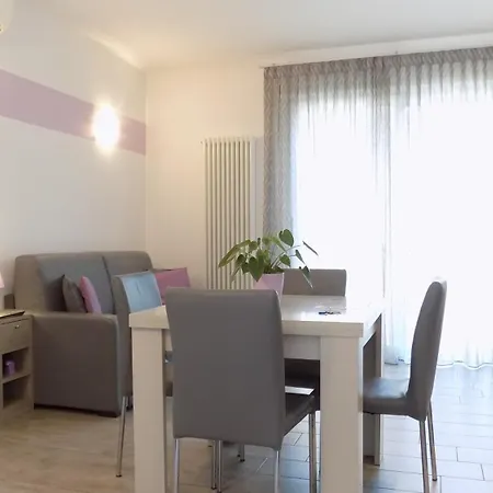 Millyholidays - Lilla - Center - Nearby - Private Garden - Pool