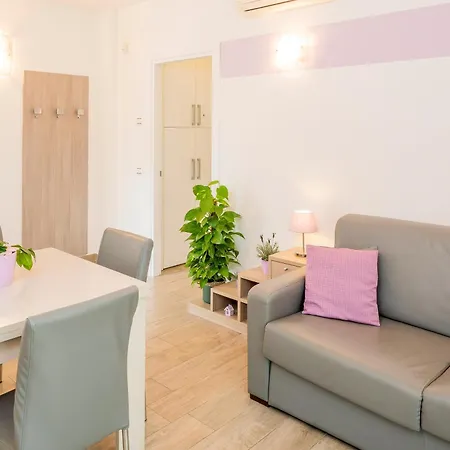 Millyholidays - Lillà Apartamento *